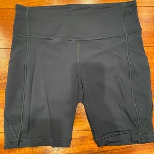 Lululemon Fast and Free 6” Short Teal Size 8